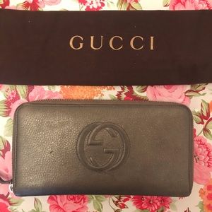 Gucci Soho Pewter Gray Large Leather Zip Wallet